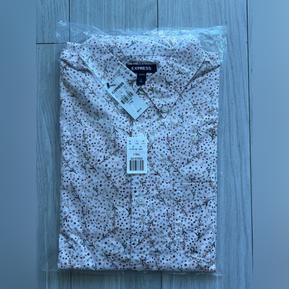 NWT EXPRESS MENS FLORAL DRESS SHIRT